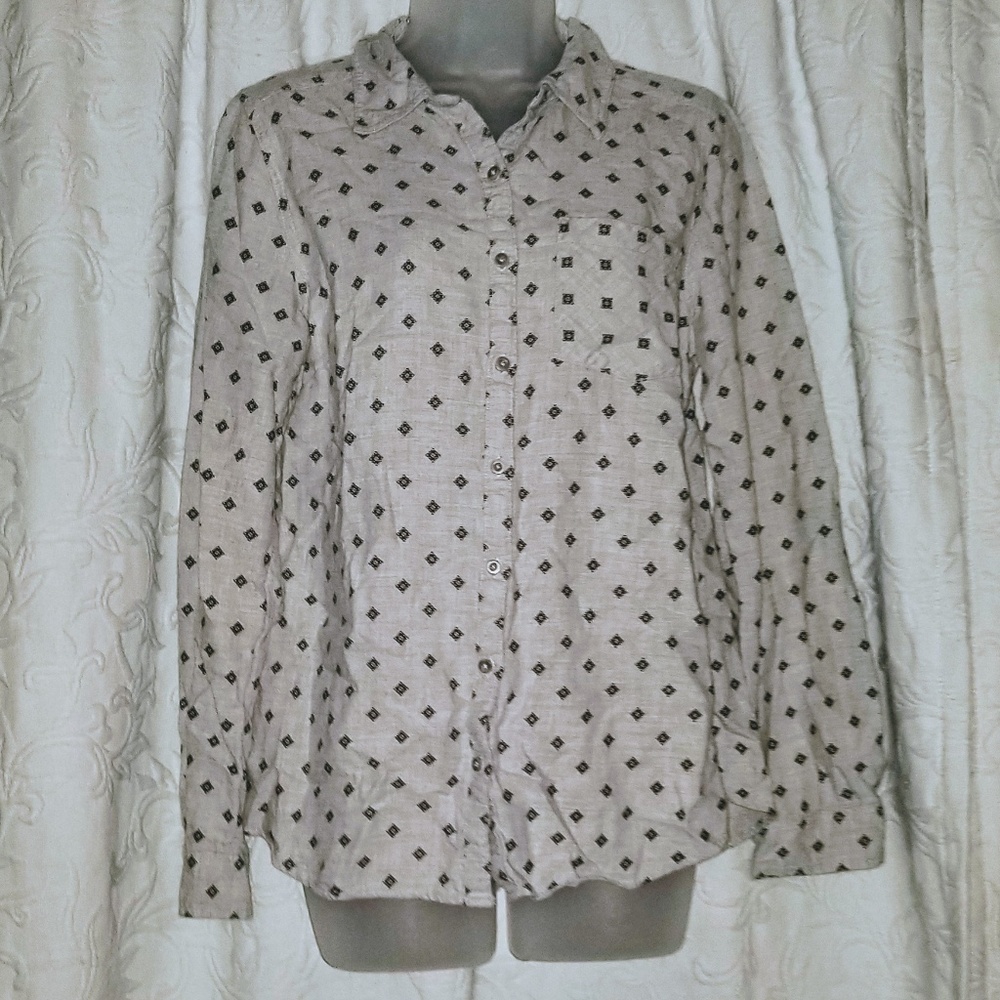 Bottom Up Doen Pocket Ling Sleeve Gray & Black Top